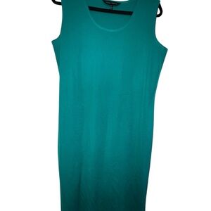 Ming Wang Sleeveless Sheath Knit Dress in Emerald Awe